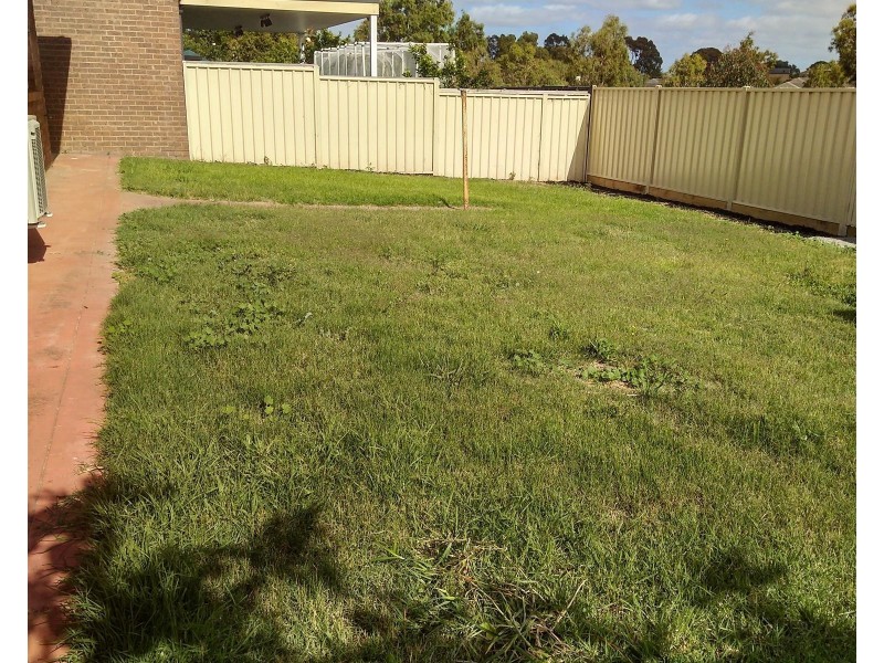Taylors Lakes VIC 3038