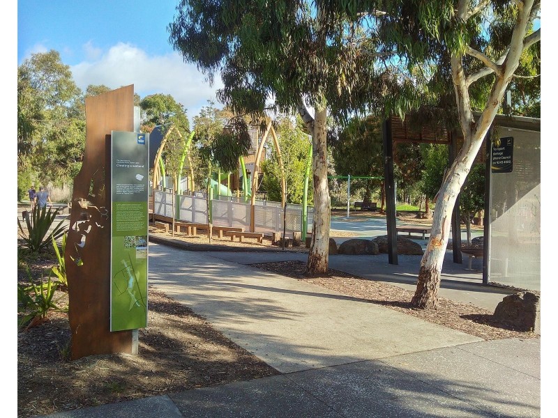 Taylors Lakes VIC 3038