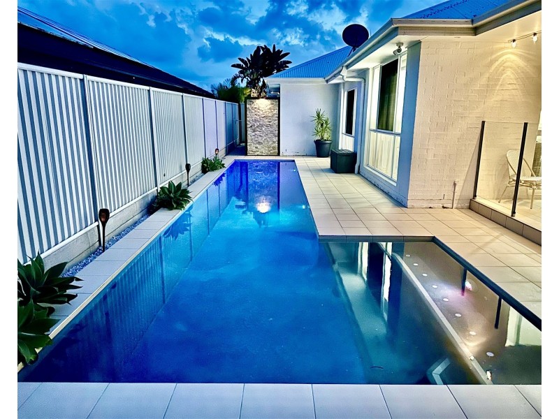 38 Mossman Way., Sandstone Point QLD 4511