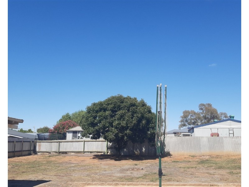 235  IODIDE ST, Broken Hill NSW 2880