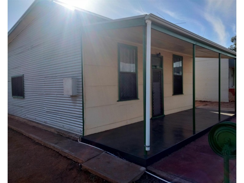 235  IODIDE ST, Broken Hill NSW 2880