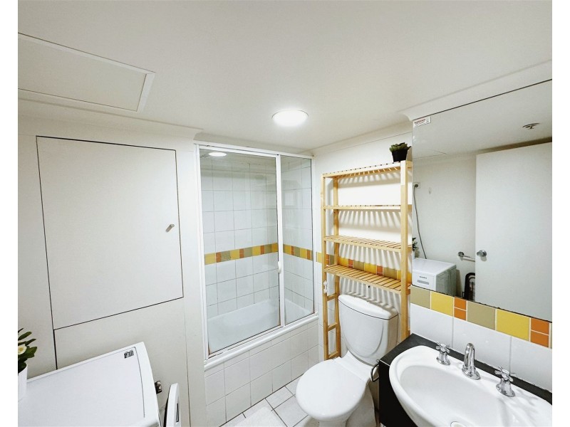 238  Flinders Street, Melbourne VIC 3004