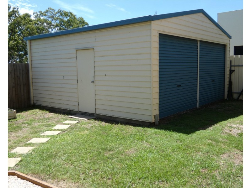 14 Kurrajong Crescent, Point Vernon QLD 4655