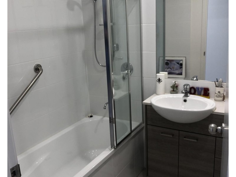 Unit 21/16  Tallon Street, Upper Coomera QLD 4209