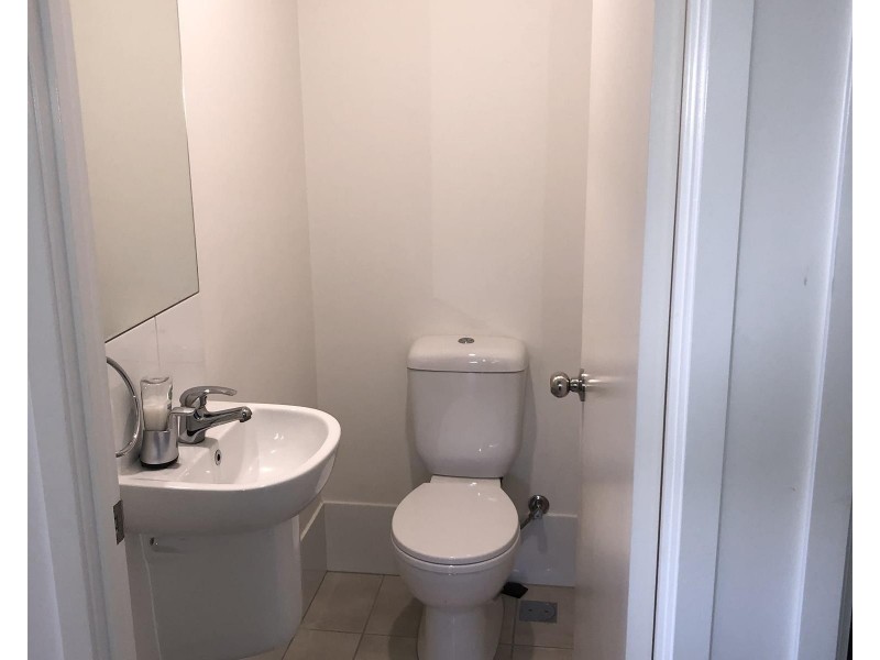 Unit 21/16  Tallon Street, Upper Coomera QLD 4209
