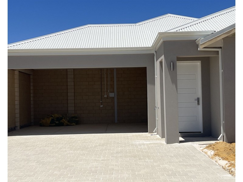 8 Murchison Drive, Ravenswood WA 6208