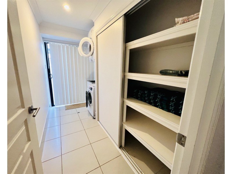 Sandstone Point QLD 4511