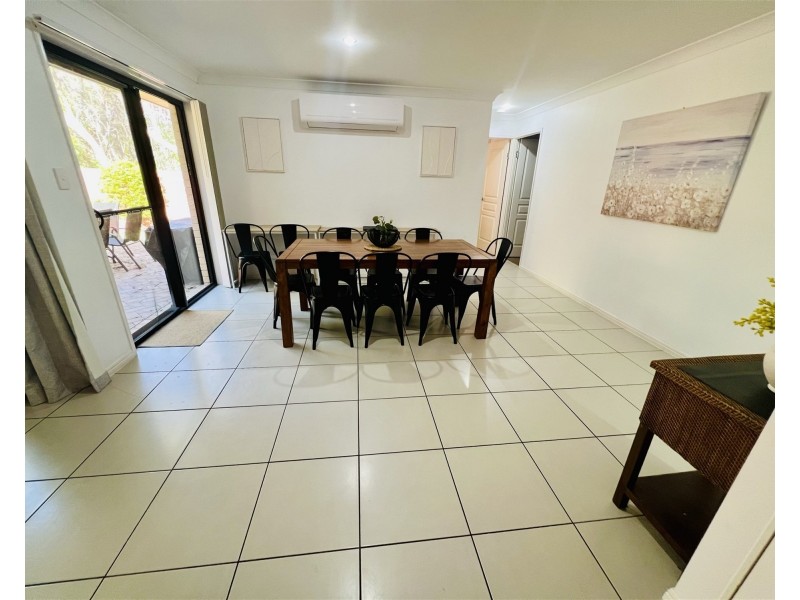 Sandstone Point QLD 4511