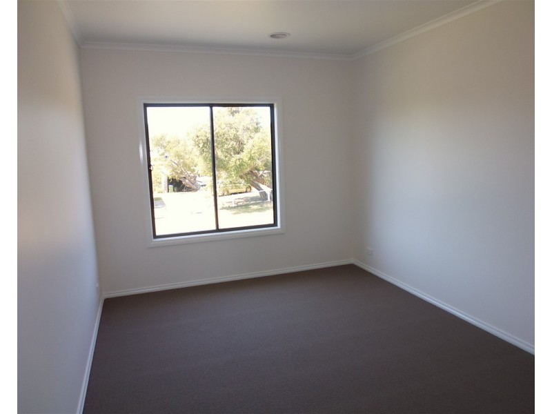 1/34 Fifth Avenue, Rosebud VIC 3939