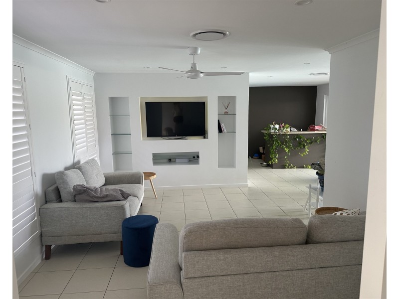 18 Wyanda Drive, Bokarina QLD 4575