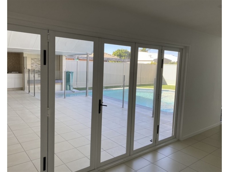 18 Wyanda Drive, Bokarina QLD 4575