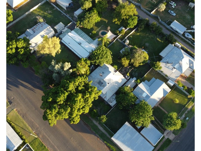 30 Mertin Street, Bourke NSW 2840