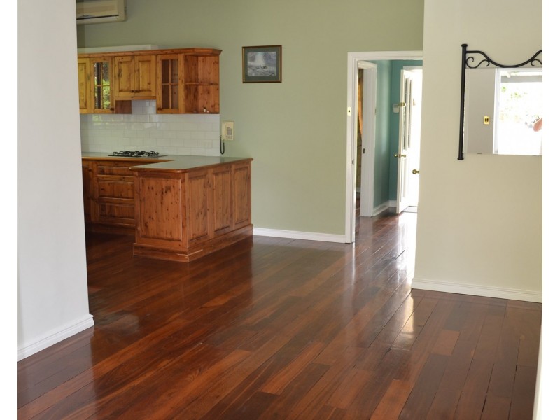 32 Hickory Street, South Fremantle WA 6162