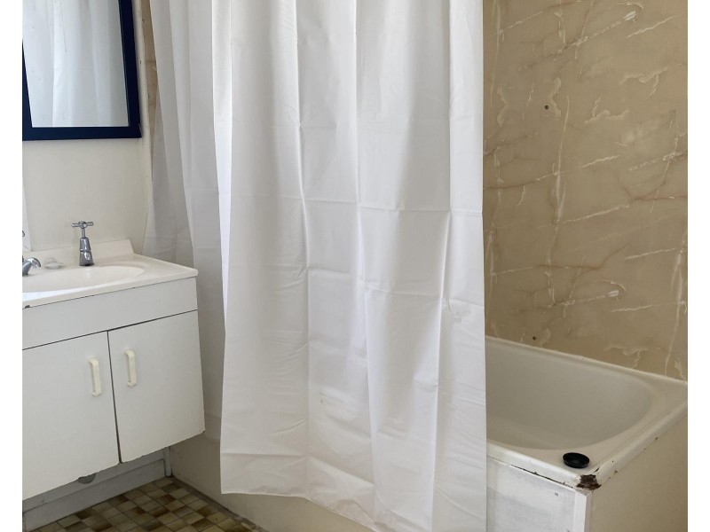 52 Logan Street, Tenterfield NSW 2372