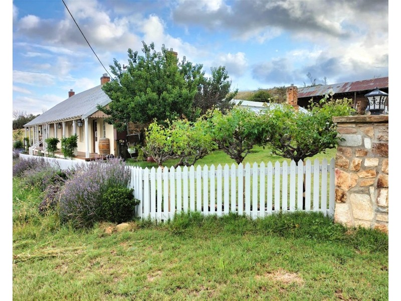 945 Monaro Highway, Bunyan NSW 2630