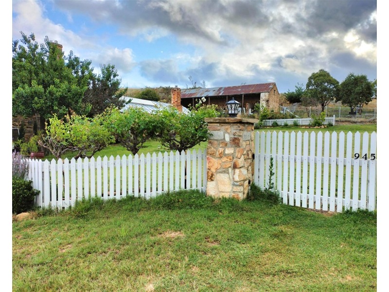 945 Monaro Highway, Bunyan NSW 2630