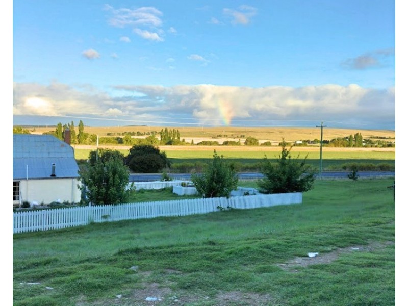 945 Monaro Highway, Bunyan NSW 2630