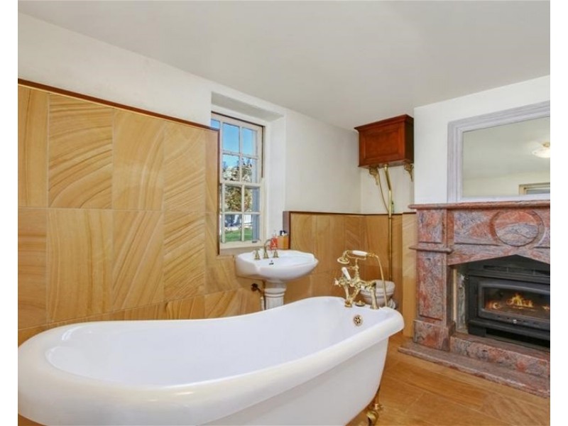 945 Monaro Highway, Bunyan NSW 2630