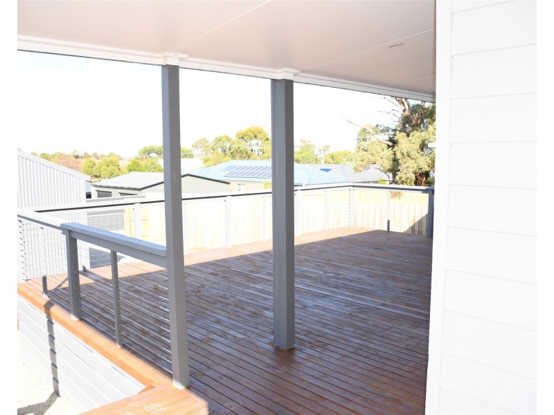 16 Charlton Rise, Dalyston VIC 3992