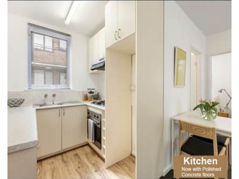 22/25 Robe Street, St Kilda VIC 3182