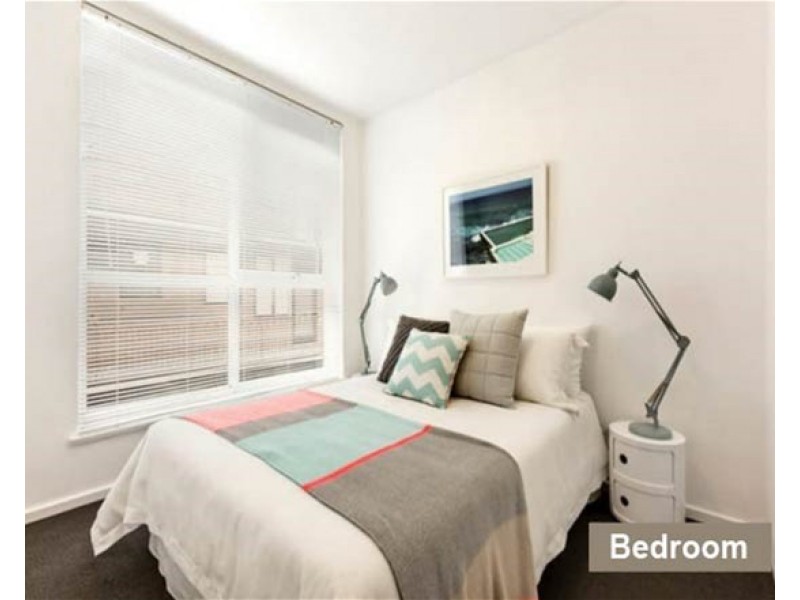 22/25 Robe Street, St Kilda VIC 3182