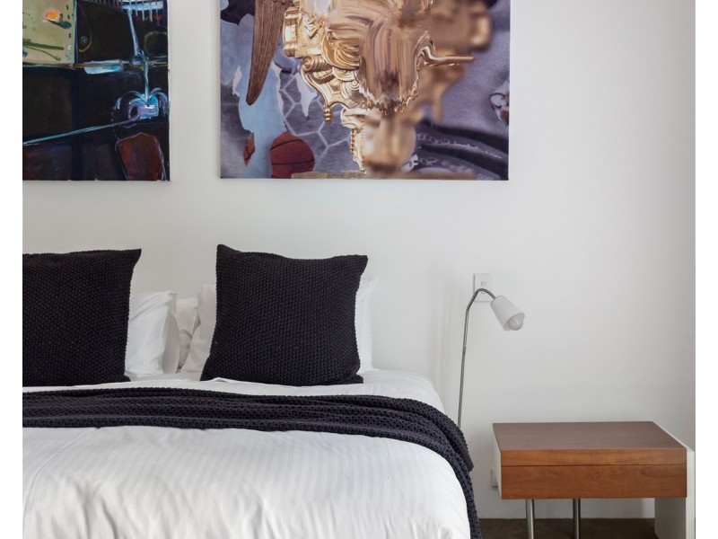 33  Loch St, St Kilda West VIC 3182