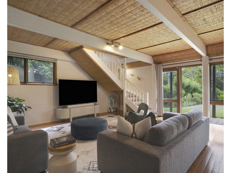 14 Lakeside Dr, Macmasters Beach NSW 2251