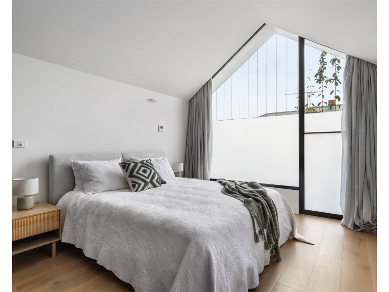 15 Bridge St, Port Melbourne VIC 3207