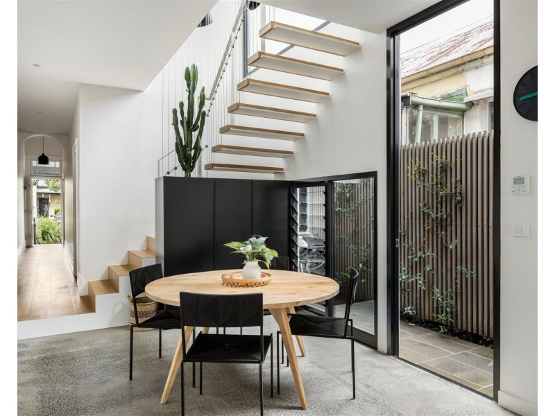 15 Bridge St, Port Melbourne VIC 3207