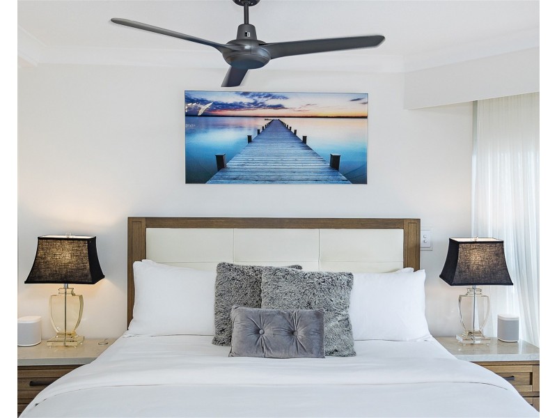 19E/238 The Esplanade, Miami QLD 4220