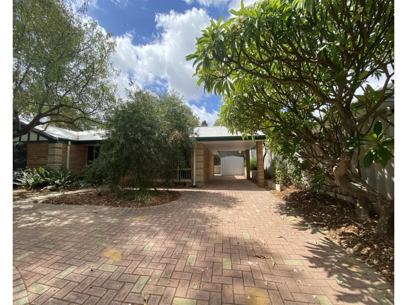 16A Butson Street, Hilton WA 6163