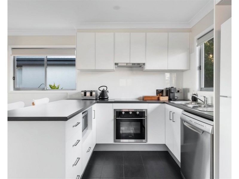 11 Bess St, Vincentia NSW 2540