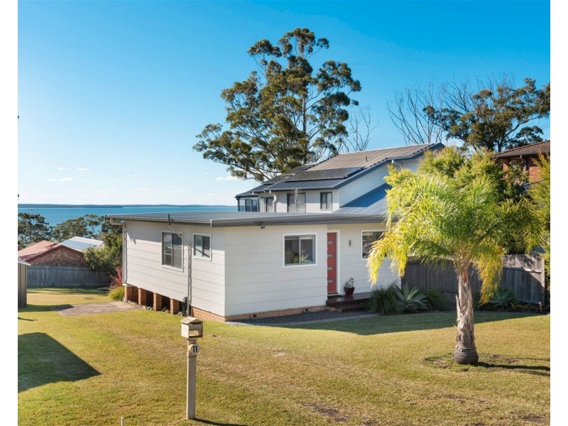 11 Bess St, Vincentia NSW 2540
