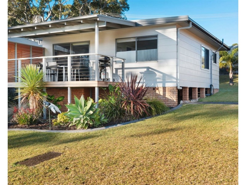11 Bess St, Vincentia NSW 2540