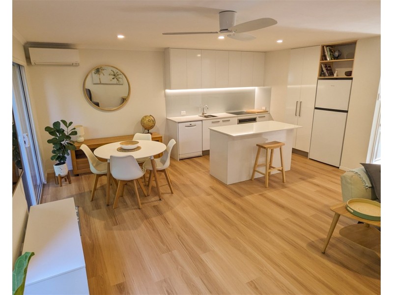 23/18 Lake Weyba Drive, Noosaville QLD 4566