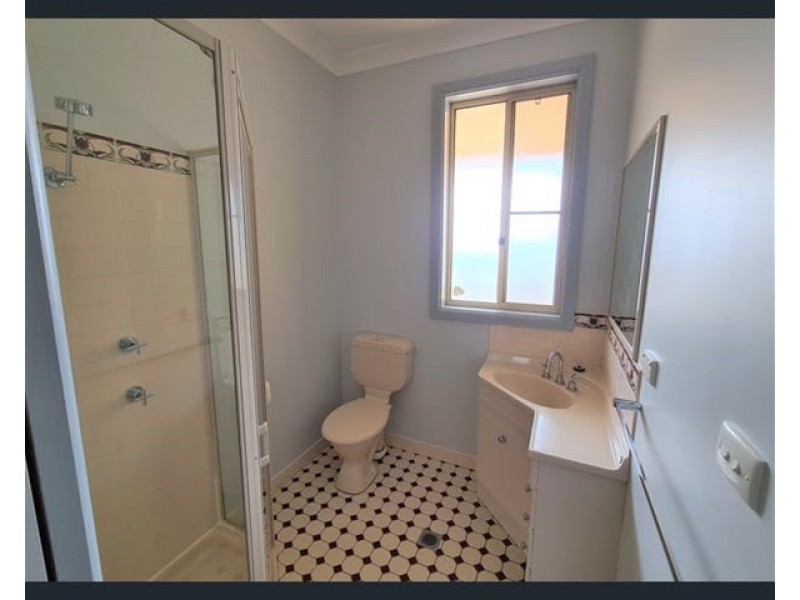 19 Dalley Street, Parkes NSW 2870