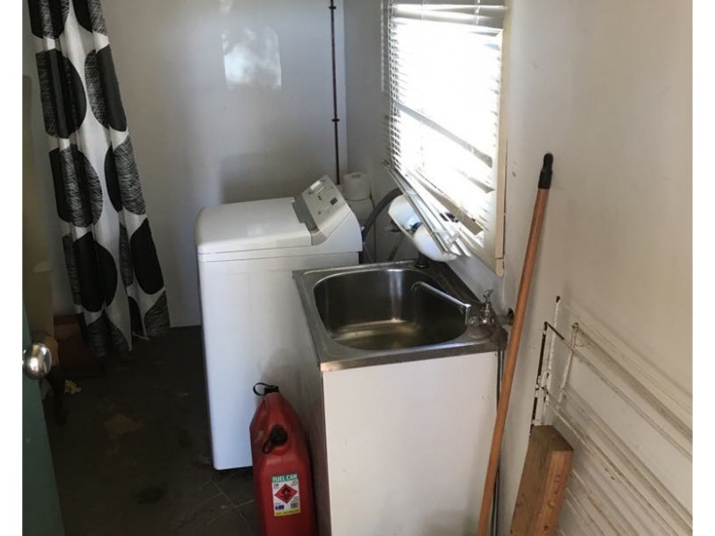 19 Dalley Street, Parkes NSW 2870