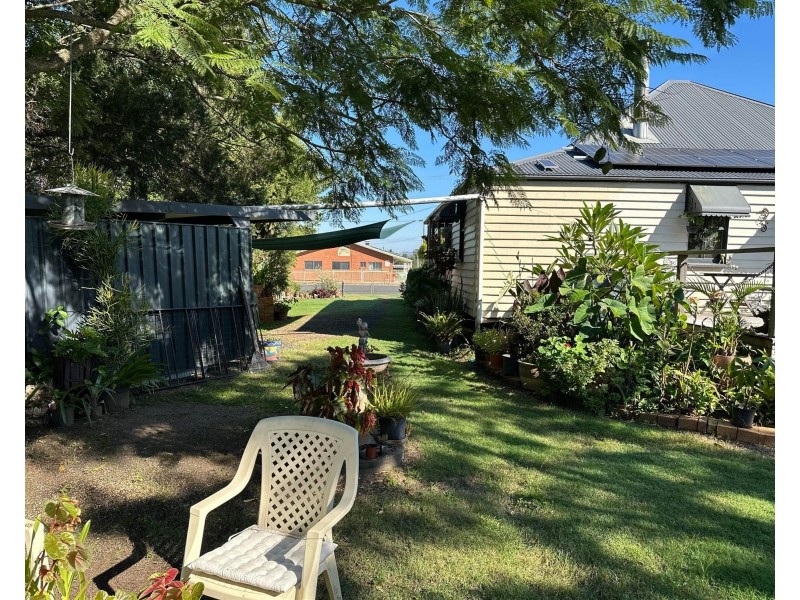 3  Petersen Street, Beaudesert QLD 4285