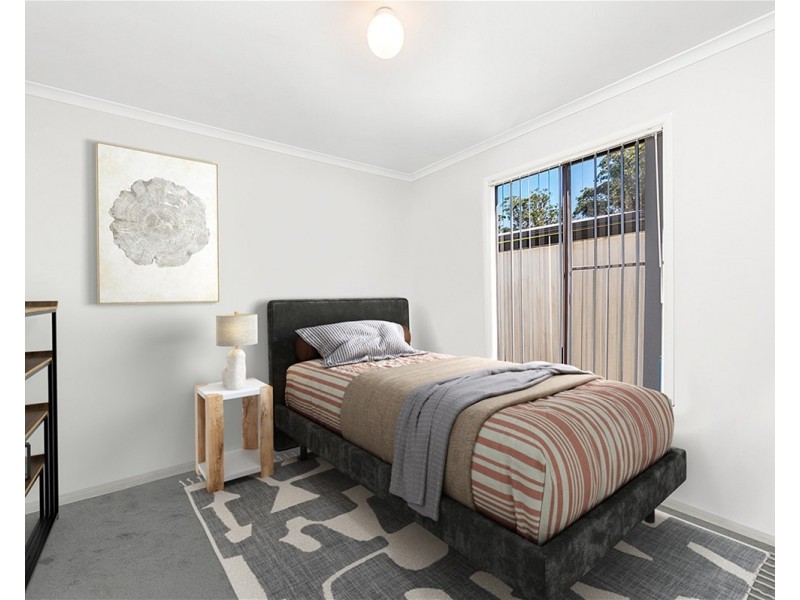 10 Seventh Avenue, Green Point NSW 2251