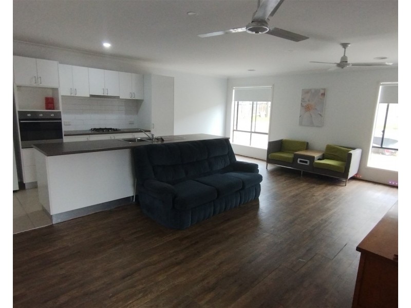 31 Churinga Drive, Churchill VIC 3842