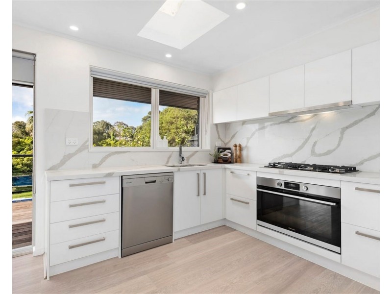 85 Koetong Parade, Mount Eliza VIC 3930
