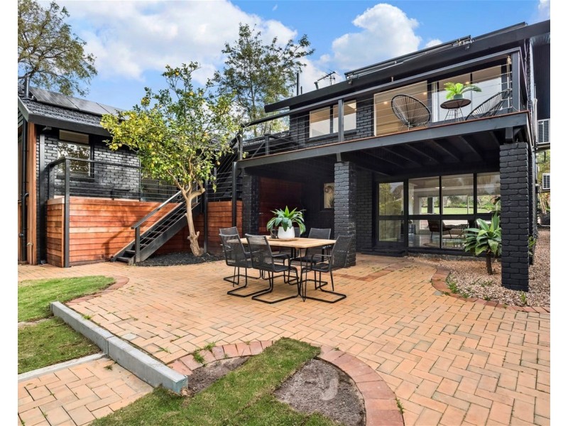 85 Koetong Parade, Mount Eliza VIC 3930