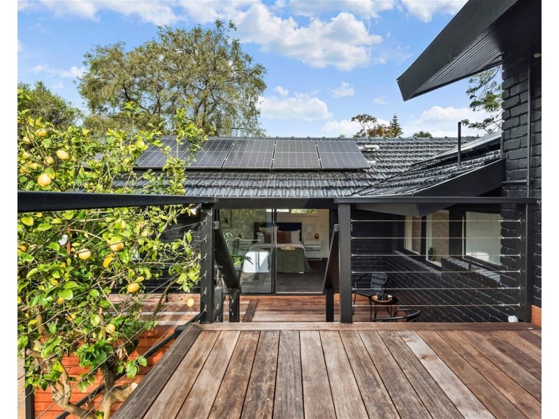 85 Koetong Parade, Mount Eliza VIC 3930