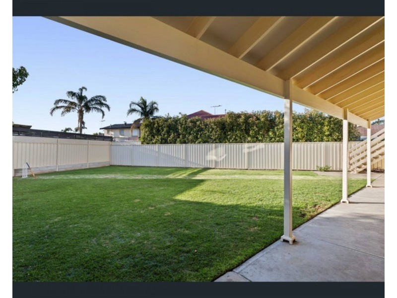 23 Todoroff Avenue, West Beach SA 5024