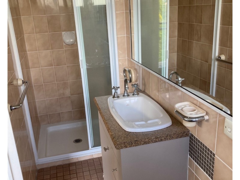 6/15 Ada Street, Taringa QLD 4068