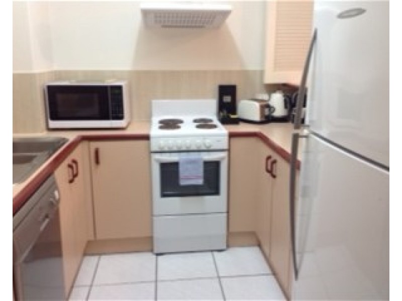 339/305-341 Coral Coast Drive, Palm Cove QLD 4879