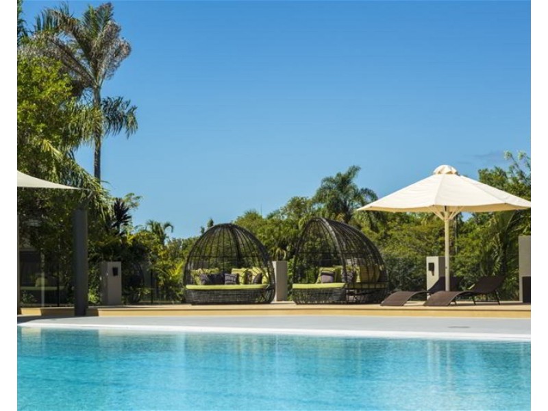 339/305-341 Coral Coast Drive, Palm Cove QLD 4879