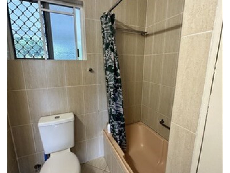 339/305-341 Coral Coast Drive, Palm Cove QLD 4879