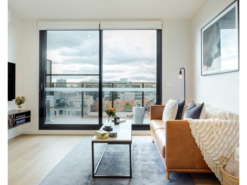 802/18 Grey Street, St Kilda VIC 3182