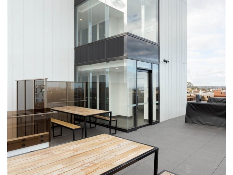 802/18 Grey Street, St Kilda VIC 3182